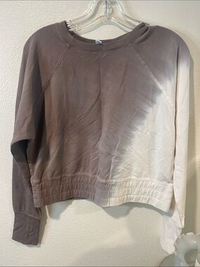 Women’s Ombre Crewneck Sweatshirt - Taupe to Cream size XS
